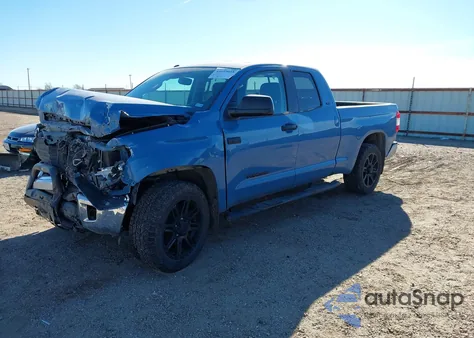 2019 Toyota Tundra Sr5 5.7L V8 z USA, uszkodzony, nr VIN 5TFUW5F16KX795949